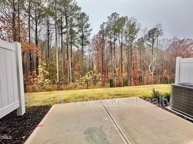 Building Photo - 6650 Gibraltar Rock Dr