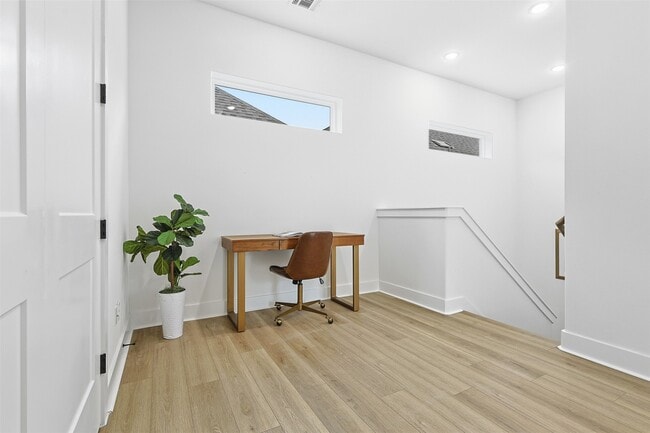 Building Photo - 8919 Laverne Shumard Ln