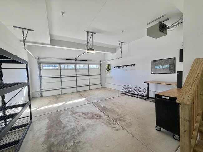 Building Photo - 4524 Sterling Rd