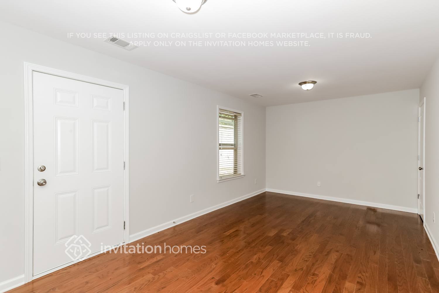 Building Photo - 3099 Hallmark Ln NE