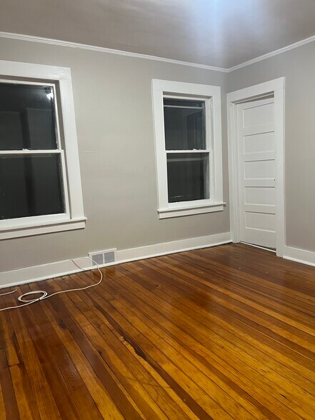 Building Photo - 30 Gridley St