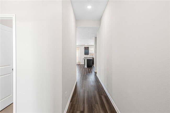 Building Photo - 411 Ft Dix Ln