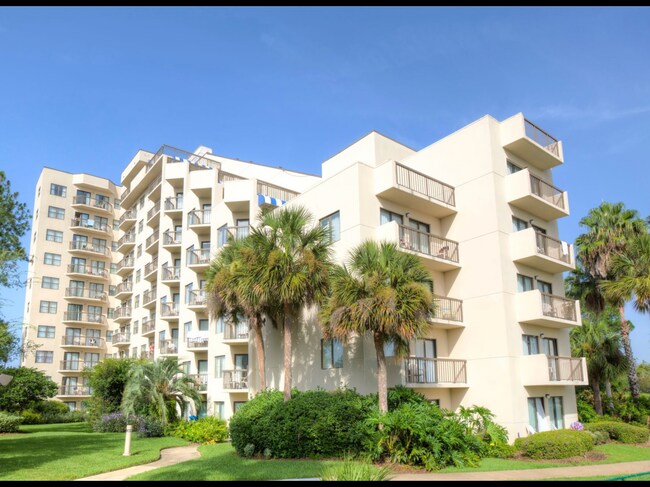 Building Photo - 6165 Carrier Dr