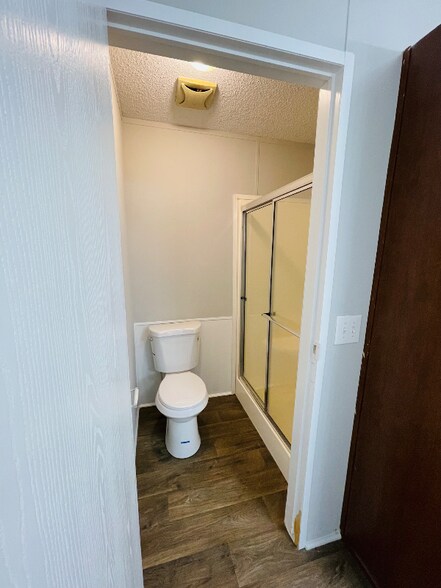 Building Photo - 33230 Walker North Rd