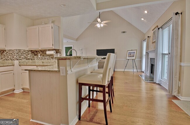 Building Photo - 304 Lamella Ln