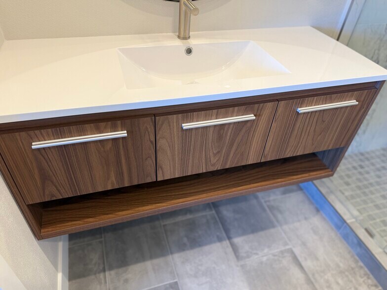 Primary Vanity - 7061 Marymount Way