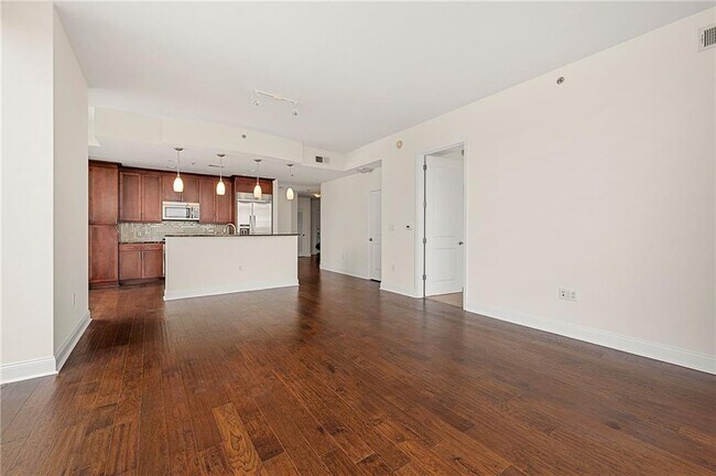 Building Photo - 270 17th St