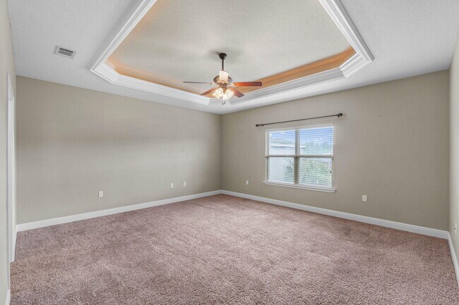 Building Photo - 4595 Hermosa Rd