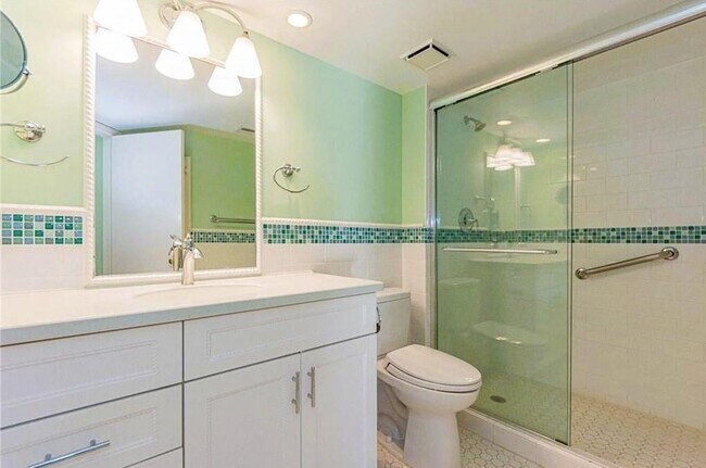 Building Photo - 1821 Mooringline Dr