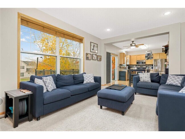 Building Photo - 14009 52nd Ave N