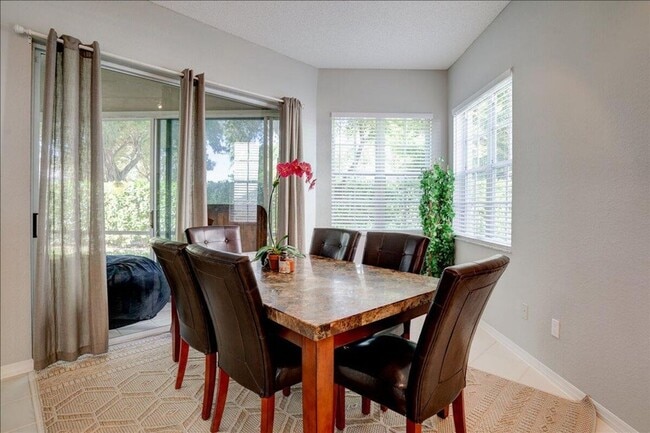 Building Photo - 10173 Andover Coach Cir