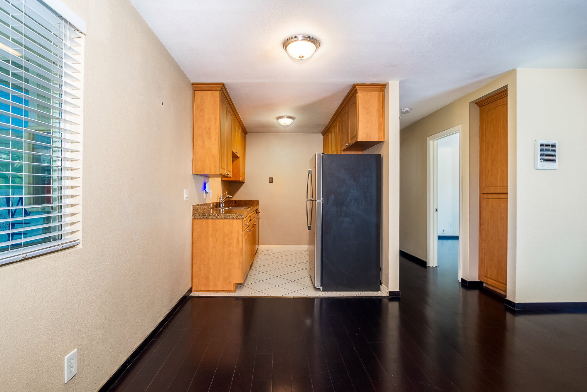 Building Photo - 674 Seacoast Dr