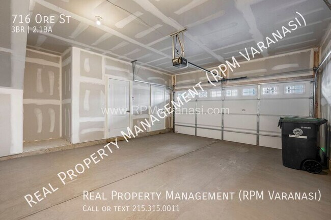 Building Photo - 716 Ore St