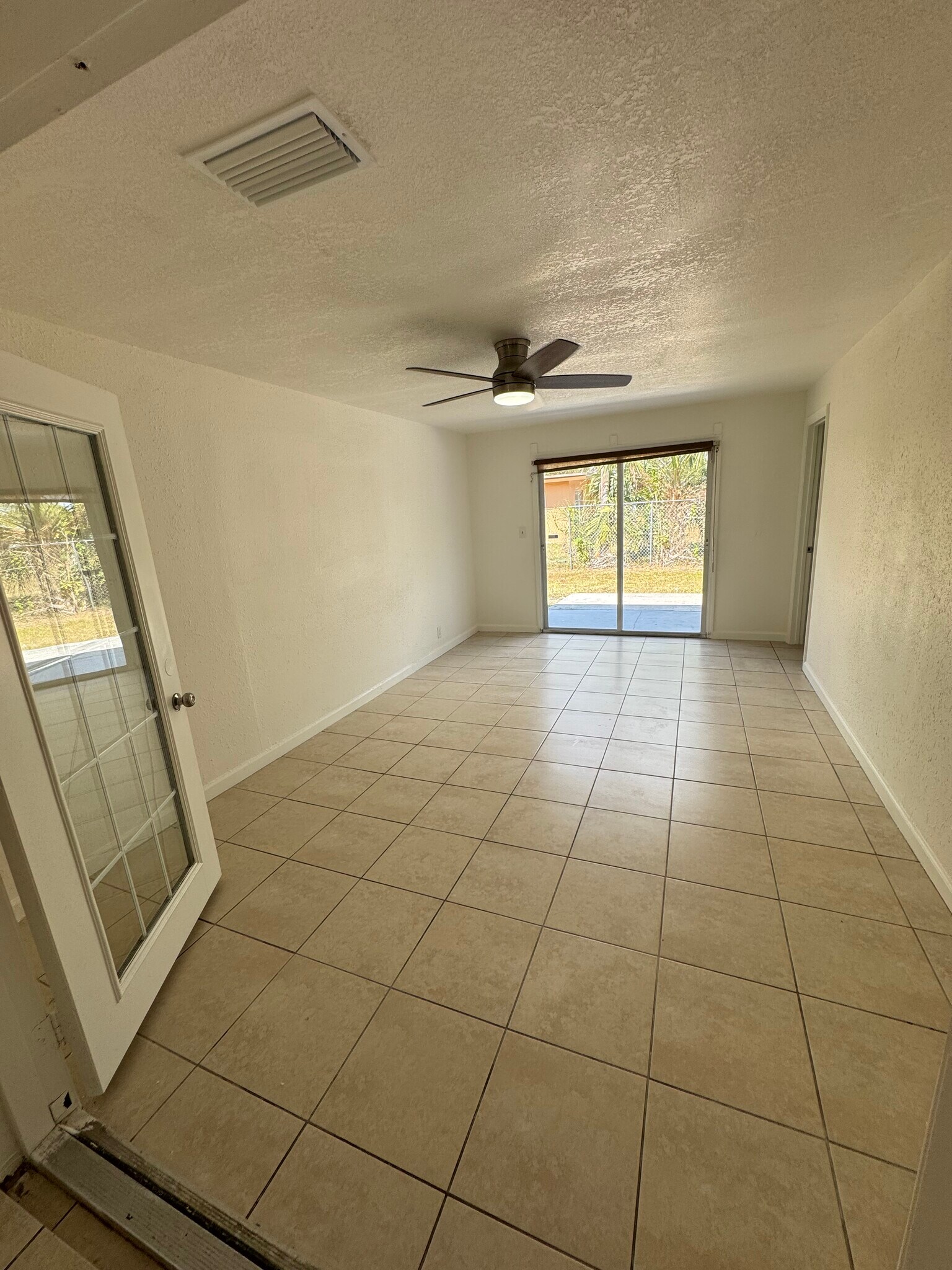 Building Photo - 5179 Pat Pl