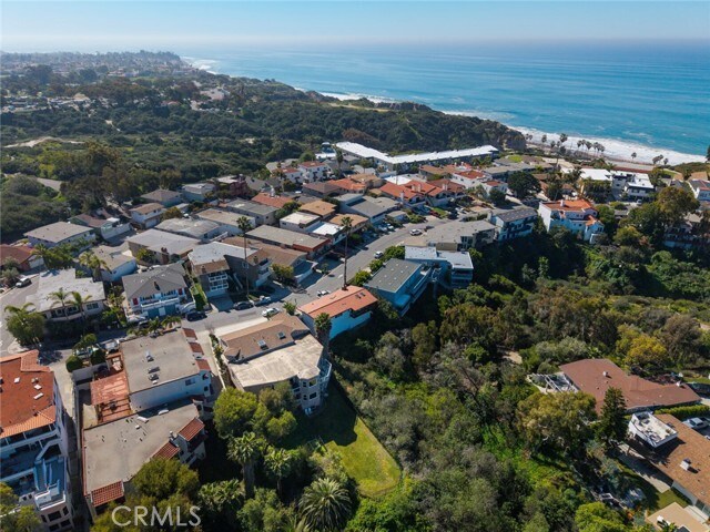 Building Photo - 214 Avenida Montalvo