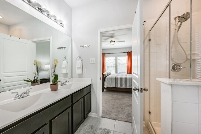 Building Photo - 10018 Chase Ct