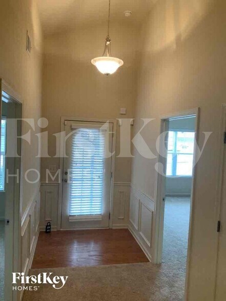 Building Photo - 436 Parkstone Dr