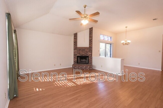 Building Photo - 6040 Abilene Trl