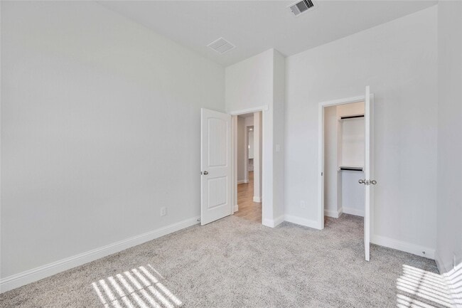 Building Photo - 6306 Loquat Grove Ct