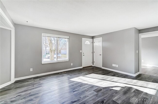 Building Photo - 4825 Flagstone Ct