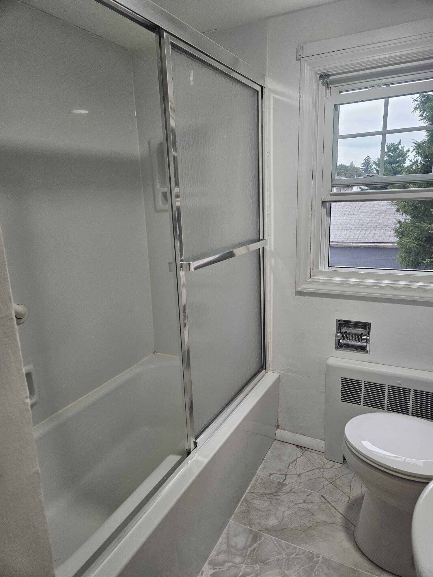 Building Photo - 115 N Hull St