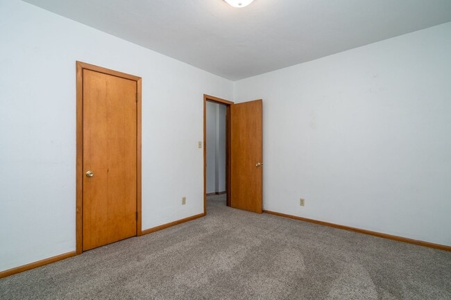 Building Photo - 1708 2nd Ave N