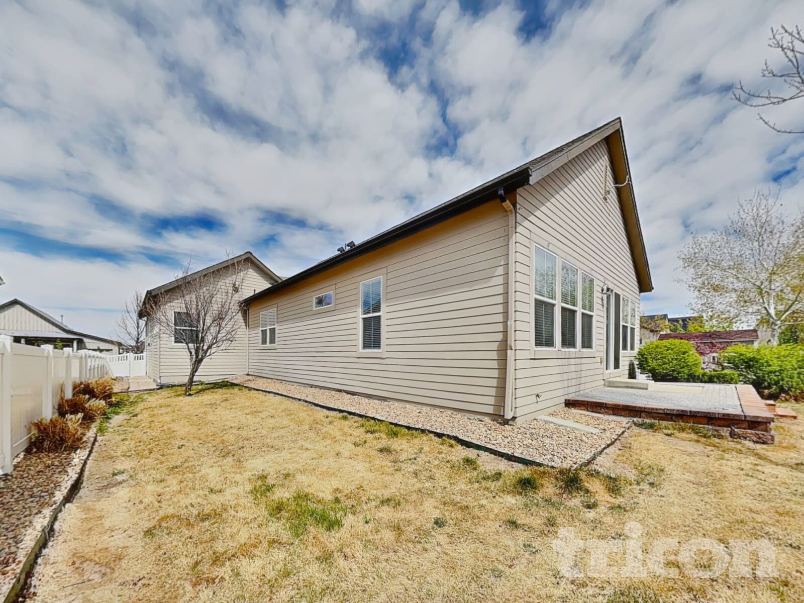 Building Photo - 4646 Mt Shavano St