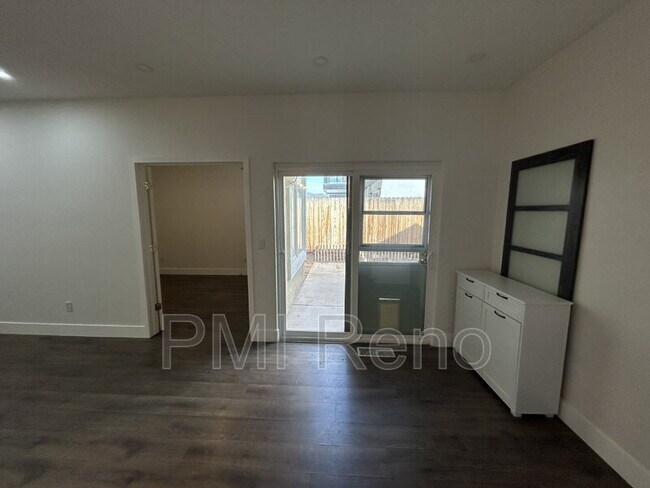 Building Photo - 3871 Warren Way