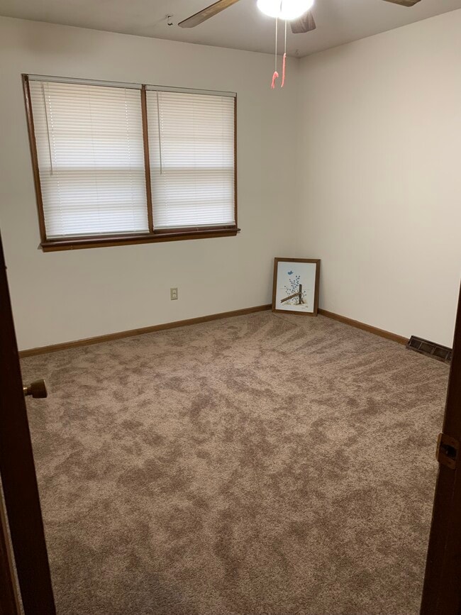 Building Photo - 2816 53rd St