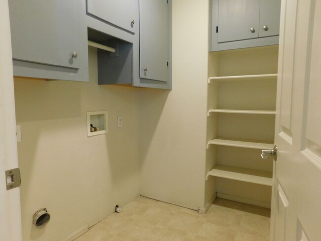 Building Photo - Duplex in Fruita