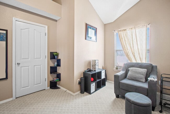 Building Photo - 12504 Sun Flare Dr