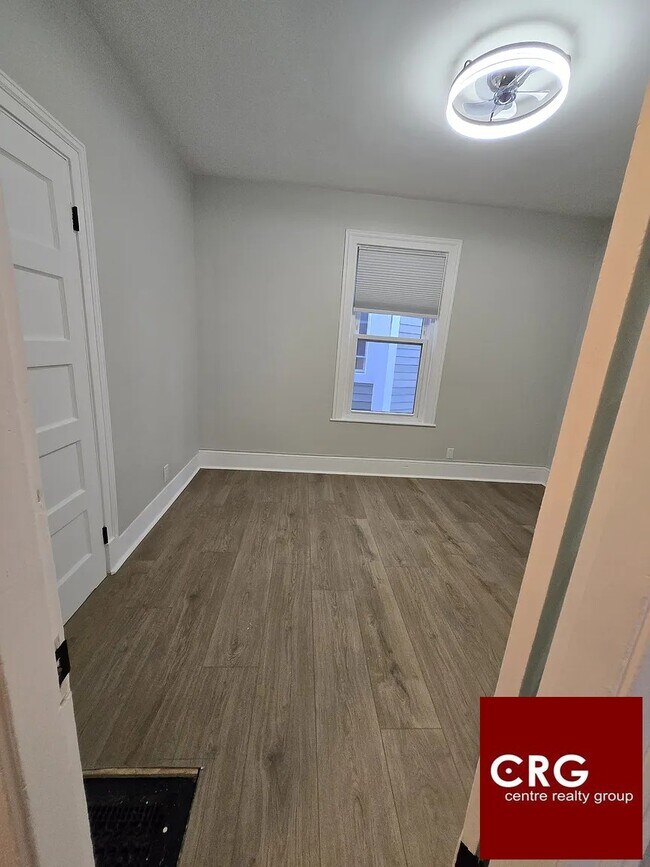 Building Photo - 4 Woodville Terrace
