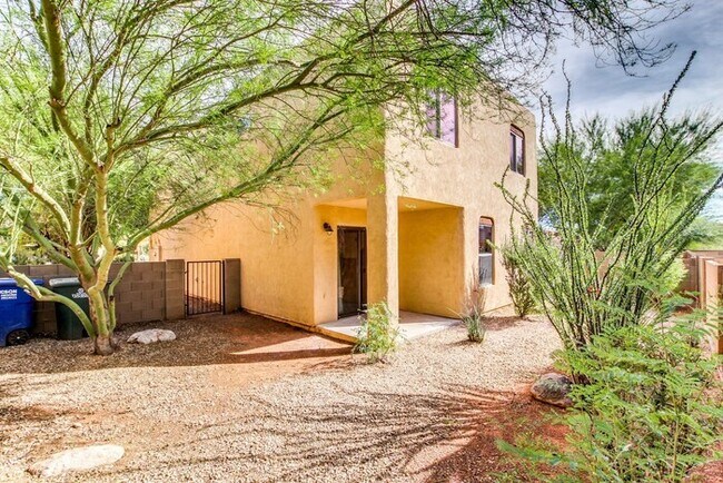 Building Photo - 6790 S Avenida Del Abrazo