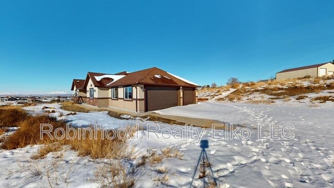 Building Photo - 963 Alpine Dr