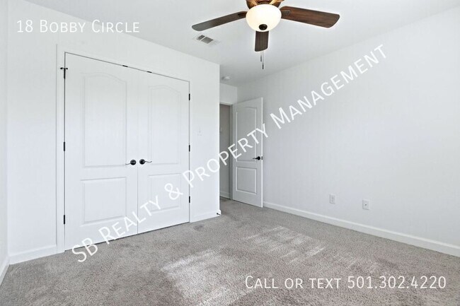 Building Photo - 18 Bobby Cir