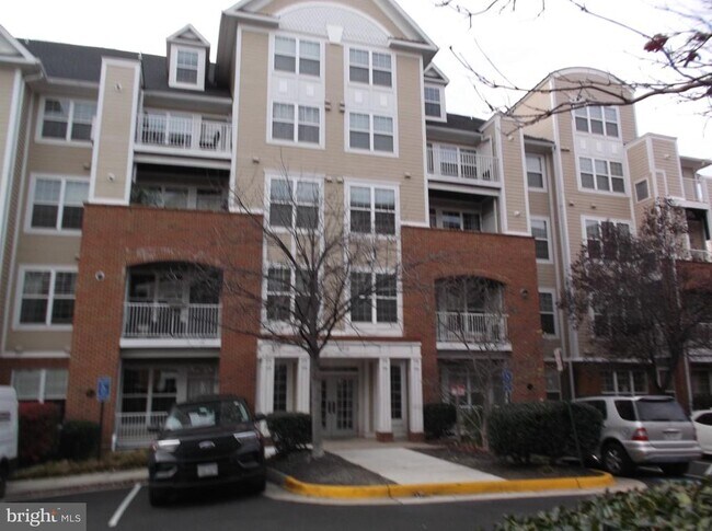 Building Photo - 2710 Bellforest Ct