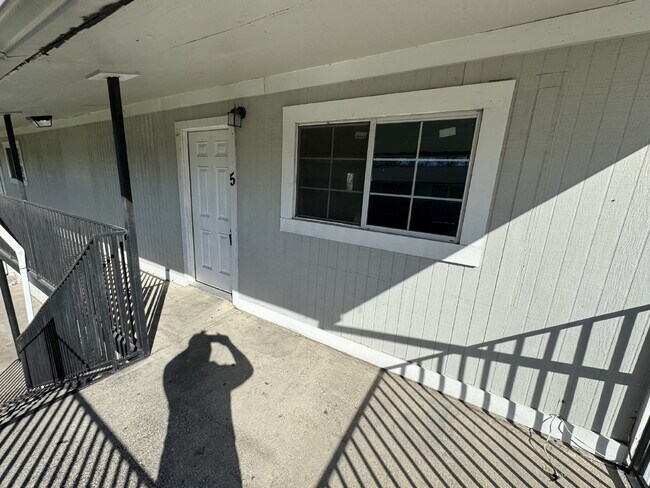 Building Photo - 2907 Observation Dr
