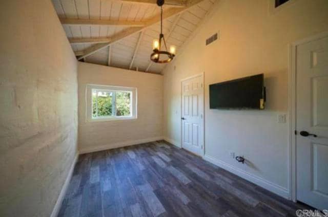 Building Photo - 6416 Lago Lindo