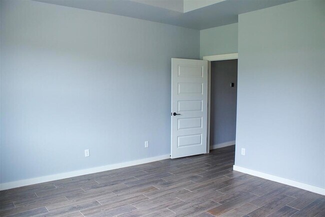 Building Photo - 1716 Kalidy Dr