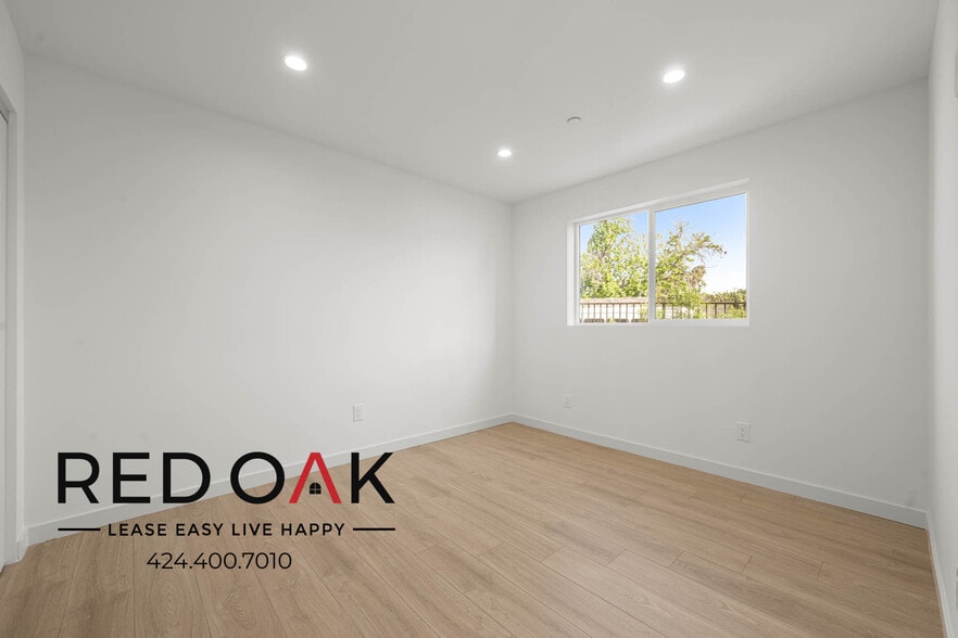 Building Photo - 415 N La Fayette Park Pl