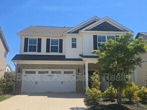 Building Photo - 5553 Marblehead Dr