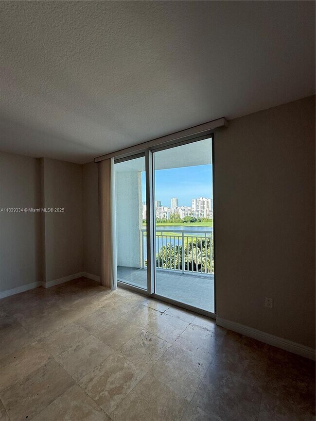 Building Photo - 1745 E Hallandale Beach Blvd