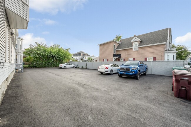 Building Photo - 62 W 3rd St