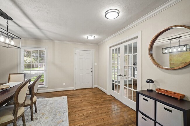 Building Photo - 5427 Stillbrooke Dr