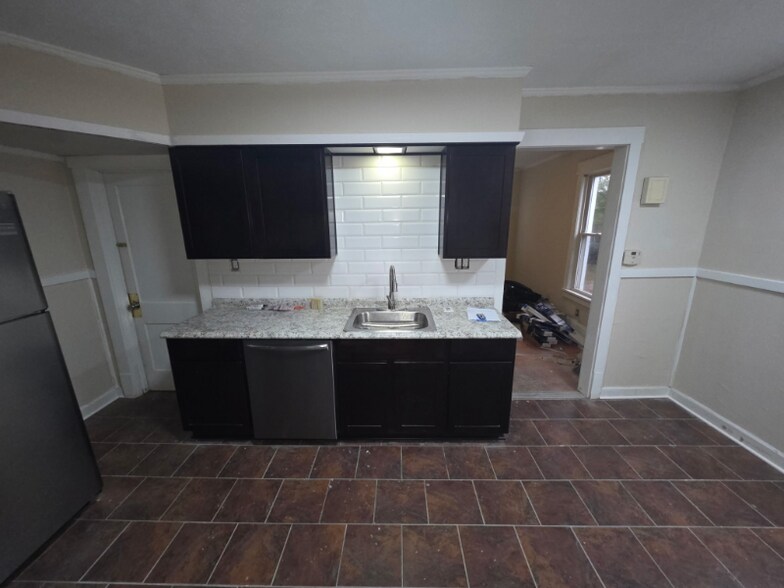 Building Photo - 4074 Skiff St