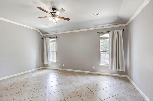 Building Photo - 19421 Brent Knoll Dr