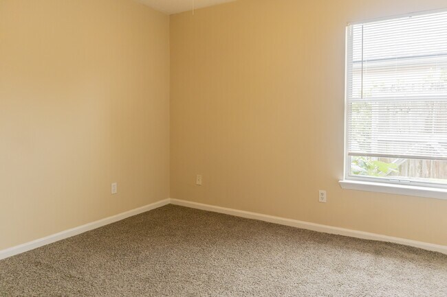 Building Photo - 433 Brody Cove Trail