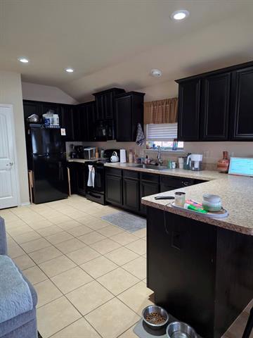 Building Photo - 213 Independence Tr