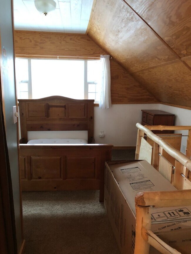 Building Photo - 9774 W King Arthur Dr