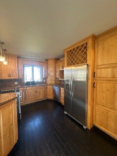 Primary Photo - South Farm